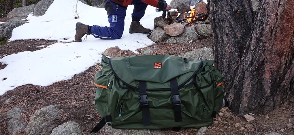 SEASONFORT Expanse Backpack Bed Swag