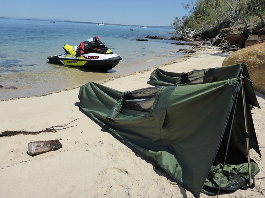 Jetski island camping with a SEASONFORT EXPANSE Backpack Bed 